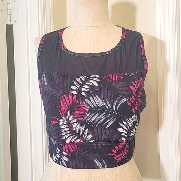 Fabletics Set - Picture 2 of 7